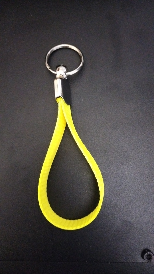 ŞAPKALI KAYIŞ ANAHTARLIK 